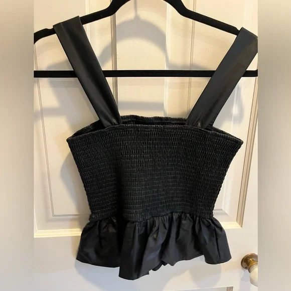 Two Cumberland leather peplum top size M - Picture 2 of 3